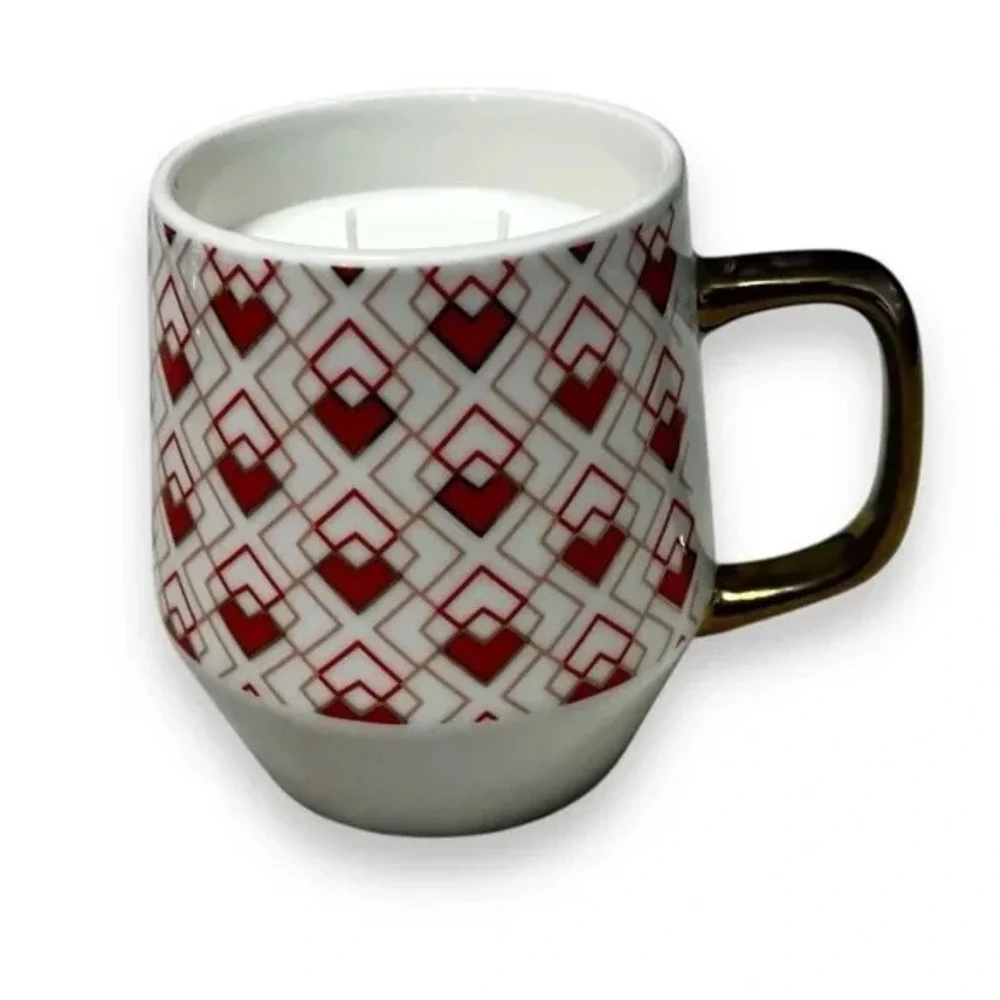 Clean Fresh Scented Handmade Candle in Red and White Coffee Mug 21.6 fl oz E104